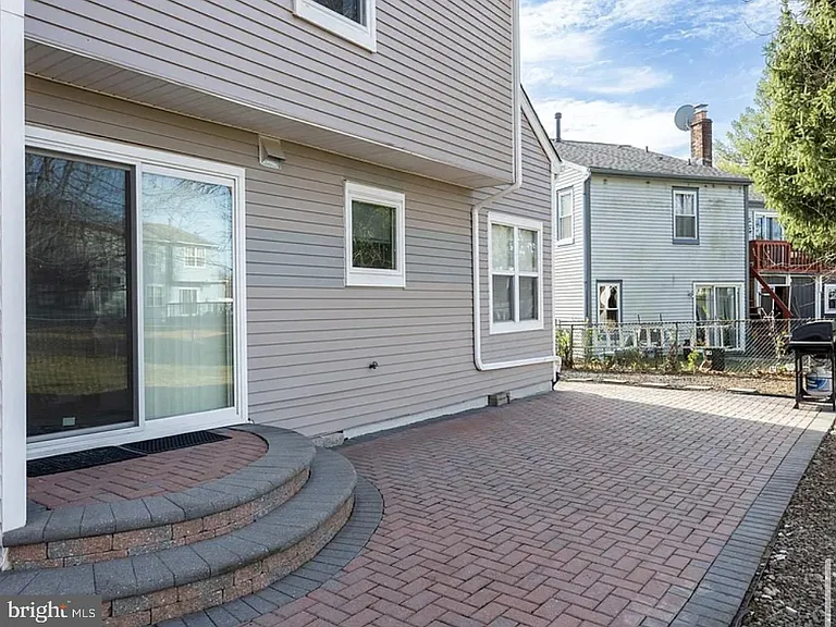 44 Brambling Ln — Photo 19
