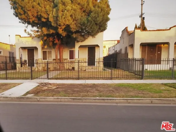 5722 S Manhattan Pl, Los Angeles, CA 90062