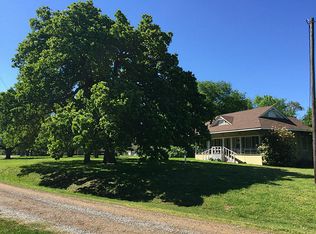 347 Calloway St, Donie, TX 75838