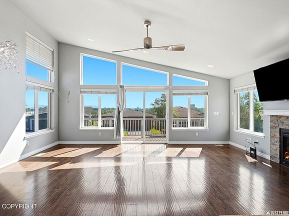 3rd image of 1201 Northpointe Bluff Dr