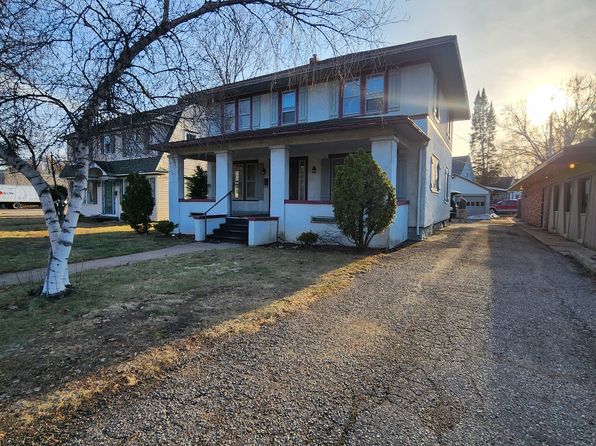 1718 Grand Ave