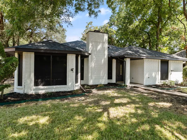 3713 Andrea Ln, Rowlett, TX 75088
