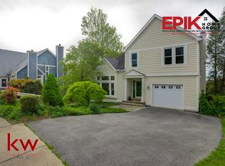 120 Starhill Ln, Catonsville, MD 21228