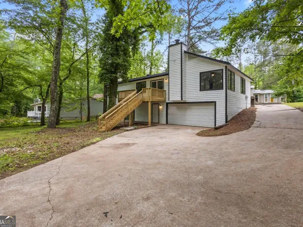 9438 Cedar Creek Pl, Douglasville, GA 30135