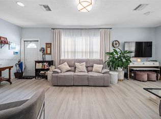 23 Allen Rd, West Park, FL 33023