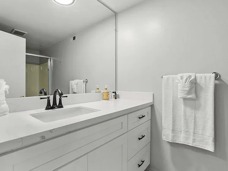 1428 Spruce Tree Dr — Photo 23
