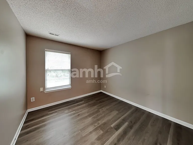5641 Winslow Ave NW — Photo 15