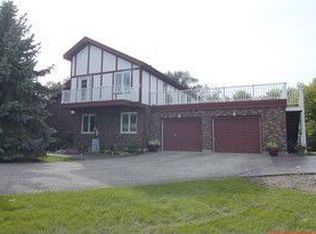 23220 N Church Rd, Barrington, IL