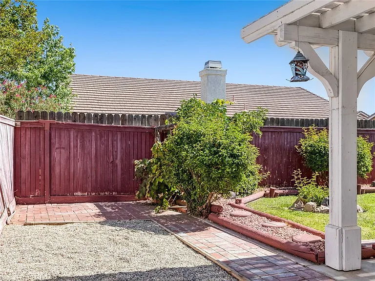3648 Banyon Ct — Photo 36