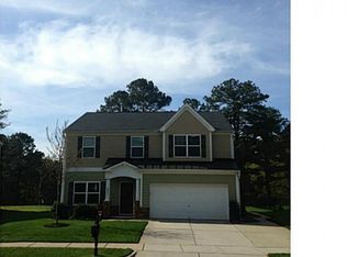 421 Field Glow Ln, Apex, NC 27539