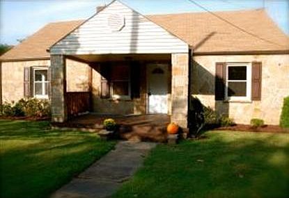 1st image of 3314 Barton St