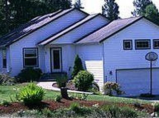 4825 Reindeer Rd, Freeland, WA 98249