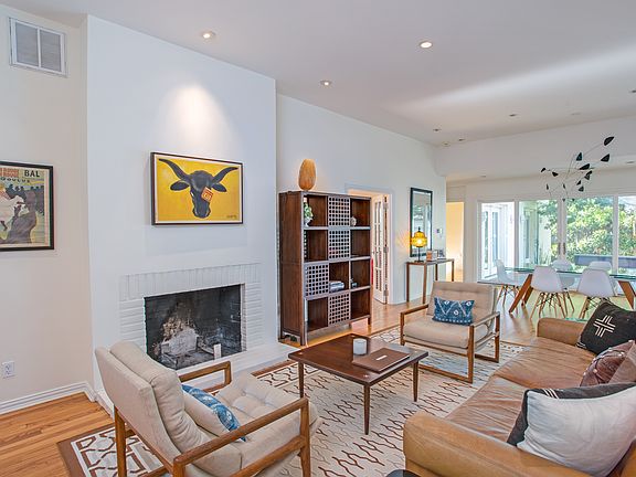 4th image of 4641 Belclaire Ave