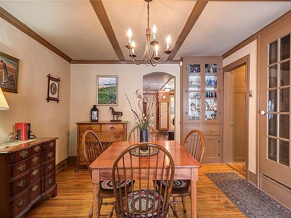 3rd image of 26 McHarrie St