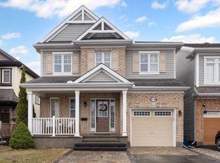 529 Dundonald Dr, Ottawa, ON K2J 5X1
