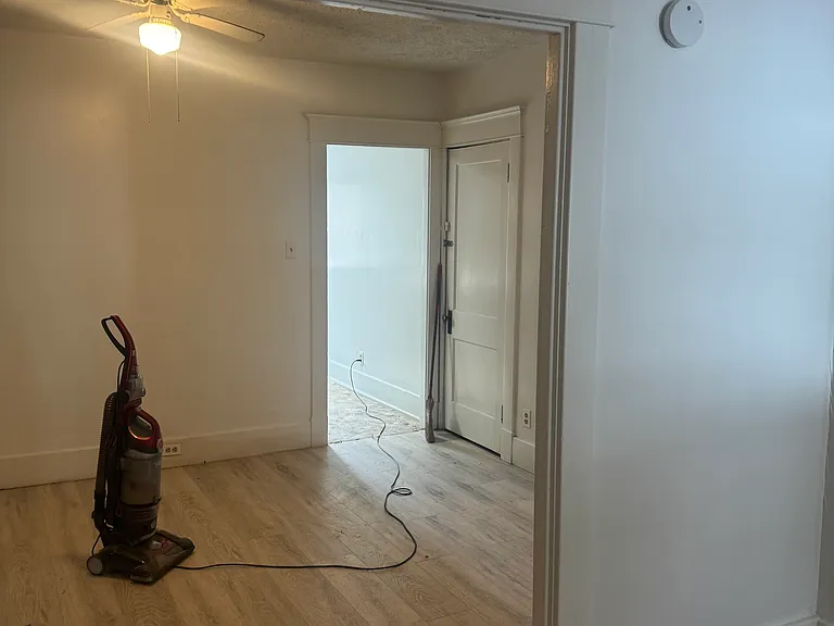 835 & 837 Allegheny Ave #1 — Photo 8