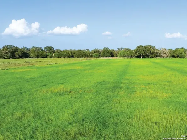 371 BATEY RD LOT 4, Seguin, TX 78155