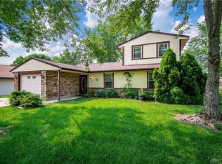 6280 Shull Rd, Dayton, OH 45424