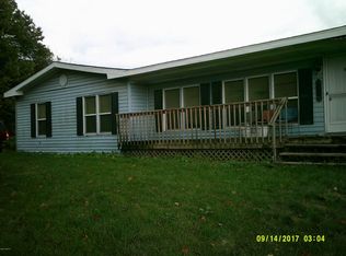 4431 4th St, Caledonia, MI 49316