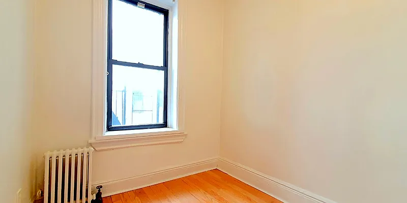 Rented by Brick&Mortar | media 10