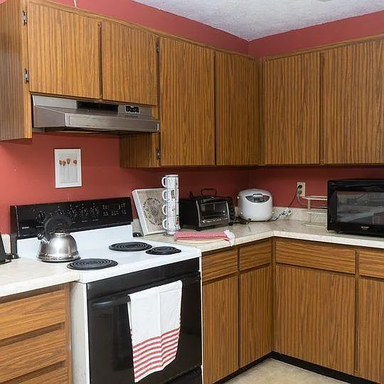 34 Lele St #B — Photo 7
