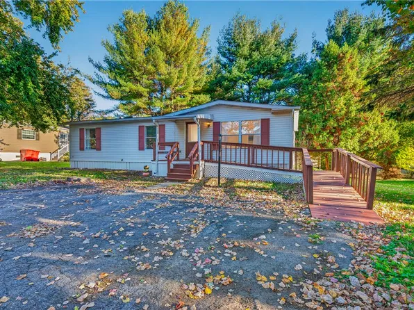 8836 Max Way, Breinigsville, PA 18031