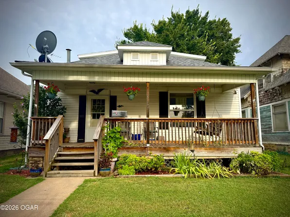 1610 S Pennsylvania Ave, Joplin, MO 64804
