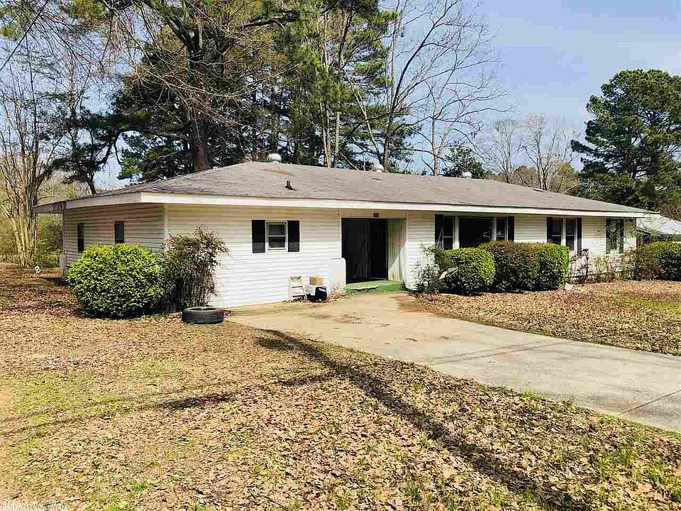 1st image of 329 E Bolling Ave