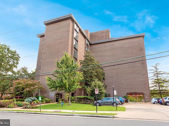 3rd image of 1510 12th St N APT 601