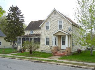 29 Saint John St, Plattsburgh, NY 12901