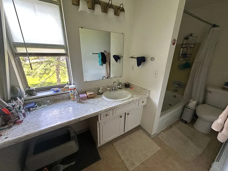2300 Woodrow Ct — Photo 9