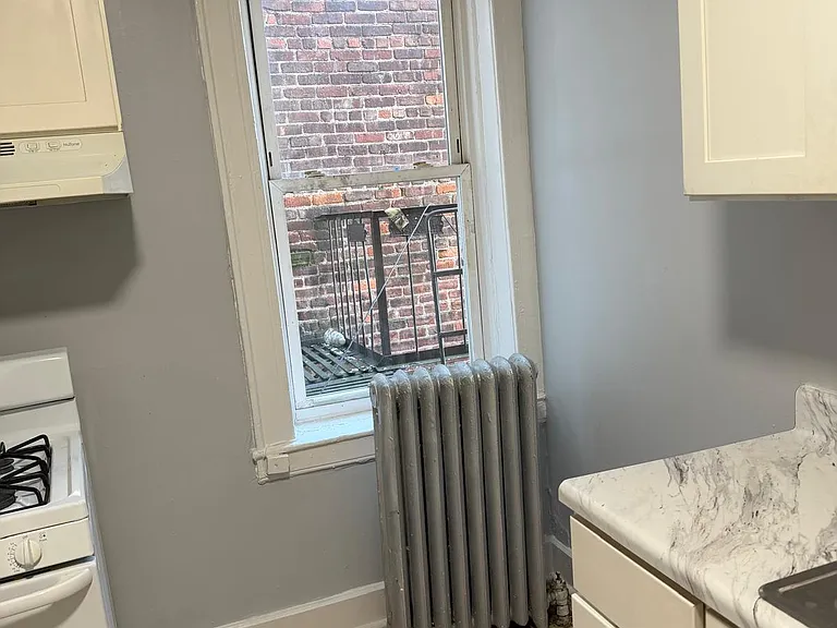 729 Martin Luther King Blvd #22A — Photo 9