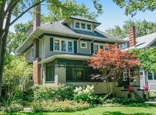 1025 Ashland Ave, Wilmette, IL 60091