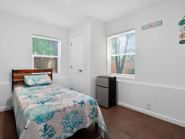 (undisclosed Address), Sarasota, FL 34234