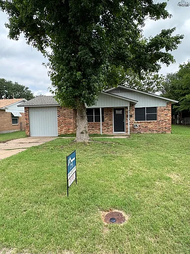 4102 Aspen St Photo 1