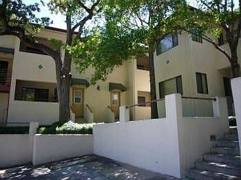 1st image of 1302 Woodlawn Blvd #102