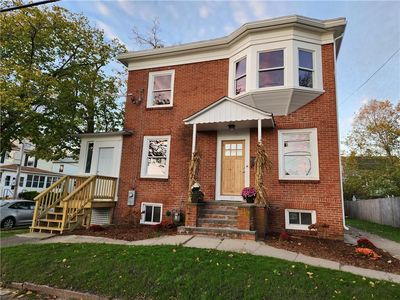 53 Edgewood Ave, Cranston, RI, 02905