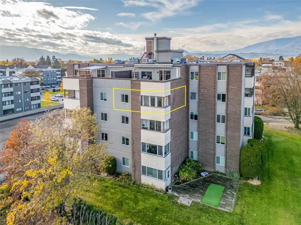 1915 Pacific Ct #407, Kelowna, BC V1Y 8B3