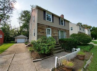 1128 Clifford Rd, Cleveland Heights, OH 44121
