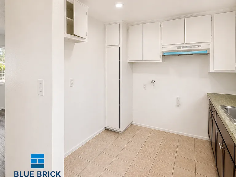 628 S Burger Ave #2 — Photo 13