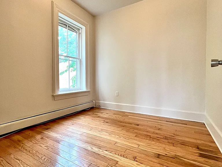 Smaller bedroom #2 9x9