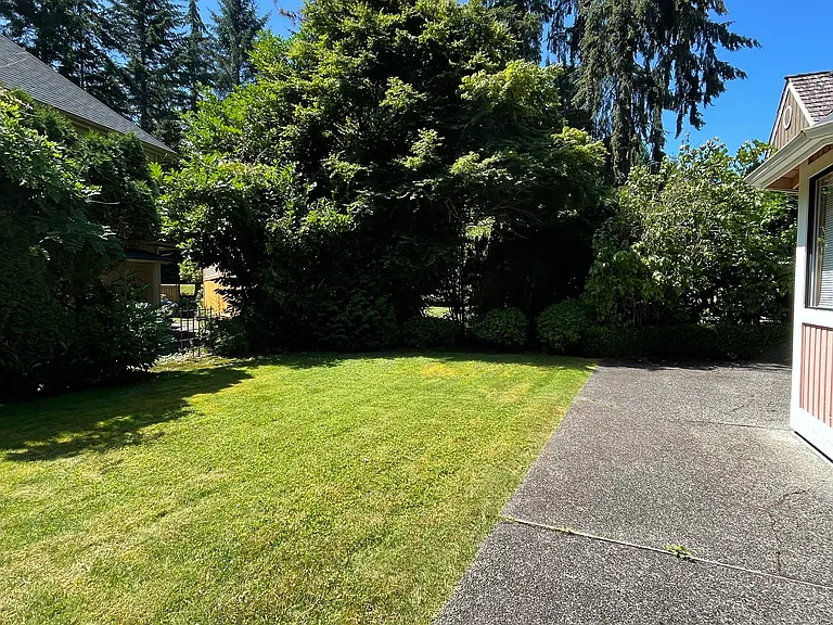 14109 NE 61st St — Photo 10