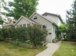 8539 School St, Morton Grove, IL