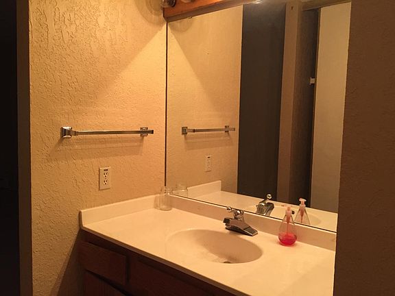 Master full bathroom!