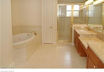 5th image of 525 Avellino Isles Cir Unit 102