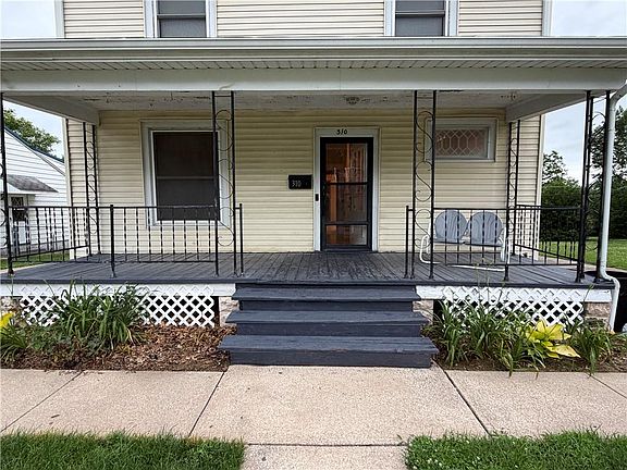 2nd image of 310S S Walnut St