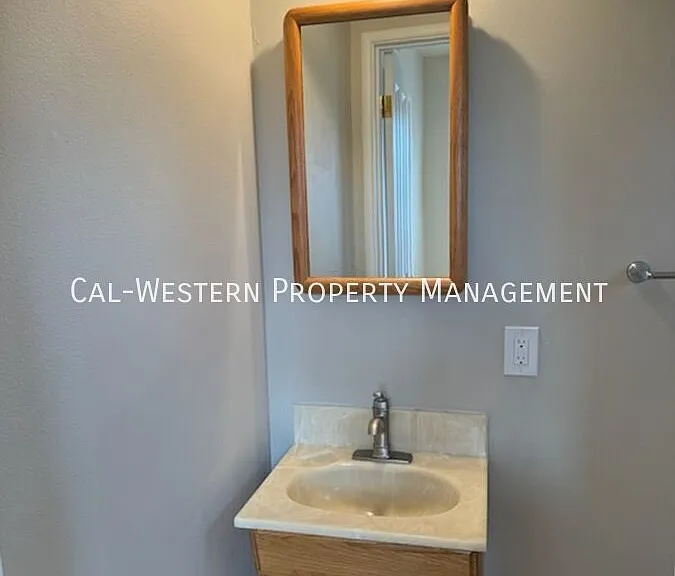 721 Ardis Ave — Photo 17