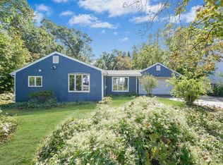 20 Acorn Ave, Farmingville, NY 11738