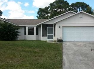 5422 NW Edgewater Ave, Port Saint Lucie, FL 34983