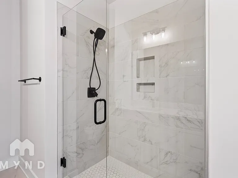 2242 N Graham St #2 — Photo 17